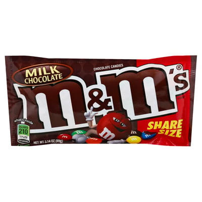M&M'S Milk Chocolate Candy delivers the classic milk chocolate M&M'S flavor you've always known and loved. Ideal for everyday and special occasions, t 3.14 oz
